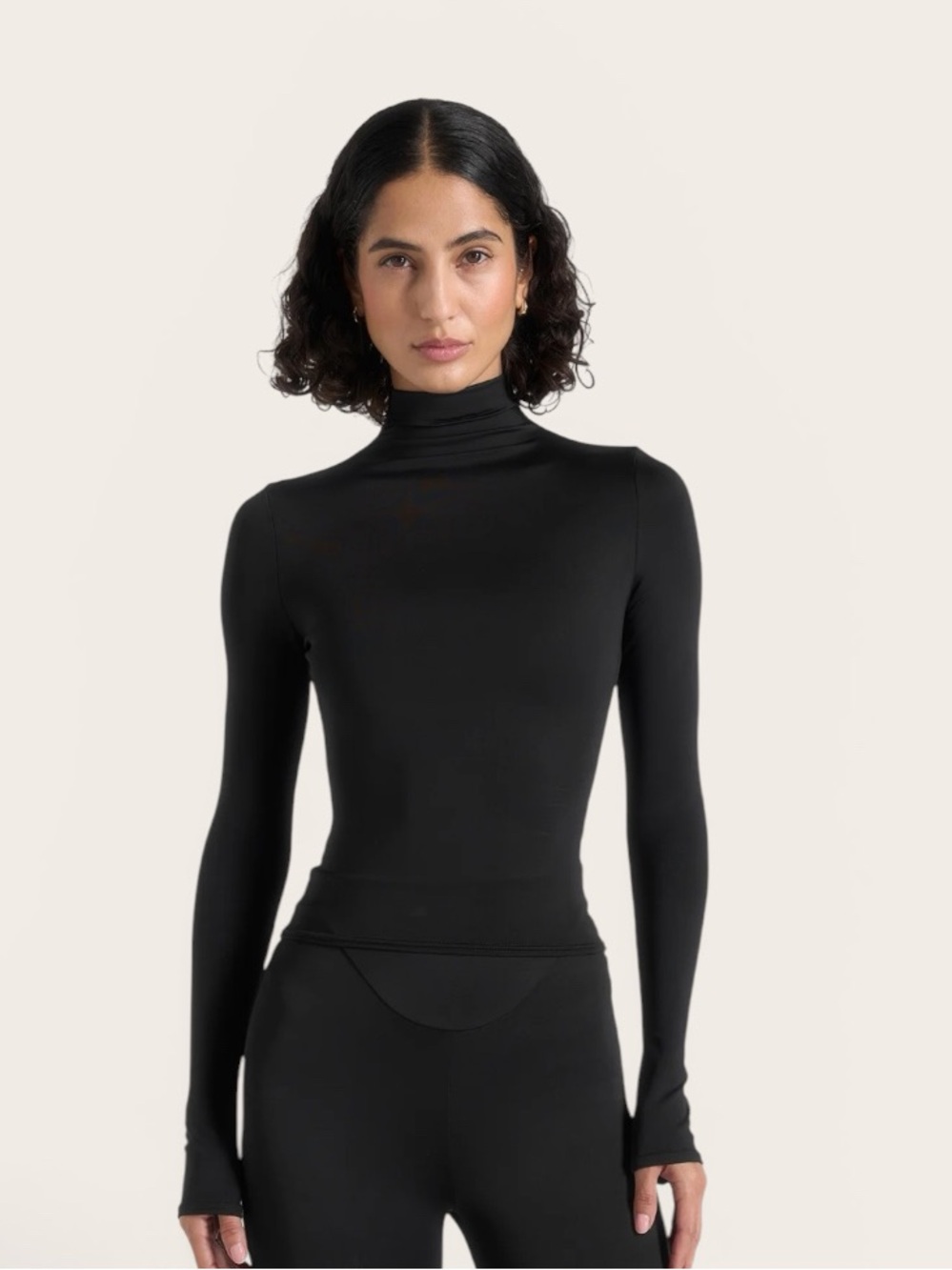Maniere de Voir Long-Sleeve Mock Neck Top